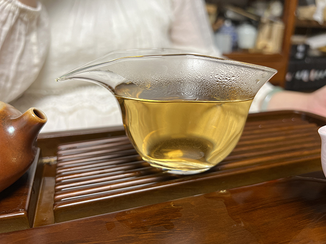 图为福海厂2003年易武正山小金瓜茶