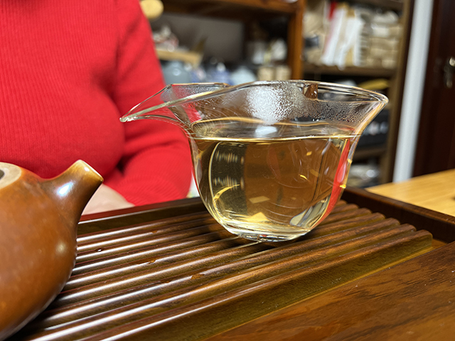 图为私藏红印2015年薄荷塘古树茶