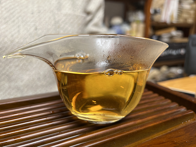 图为2003年309批7542青饼