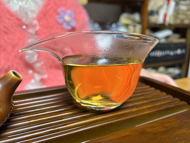 图为1994年7542青饼