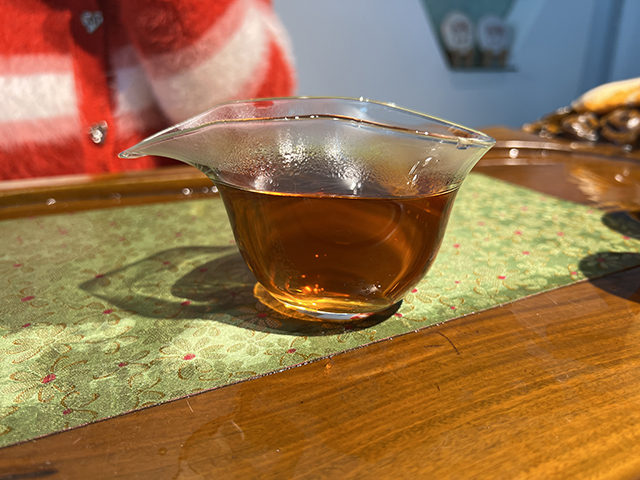 图为1987年小户赛古树散茶