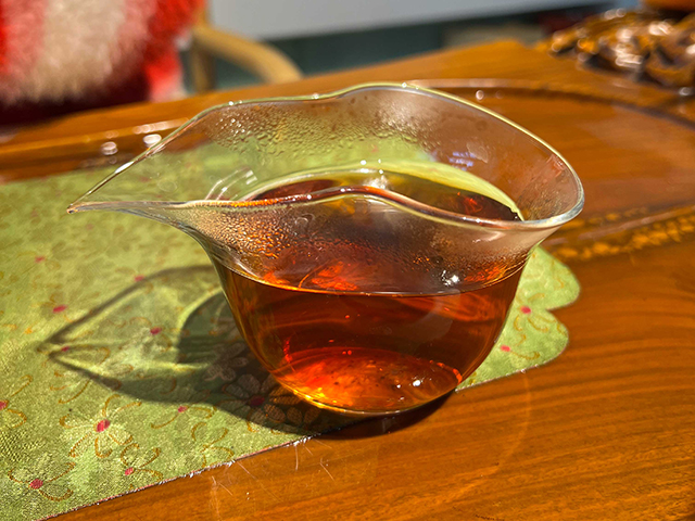 图为1987年小户赛古树散茶