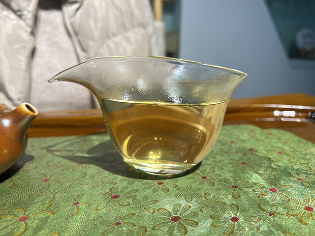 图为私藏茶2018年挑采昔归古树普洱茶