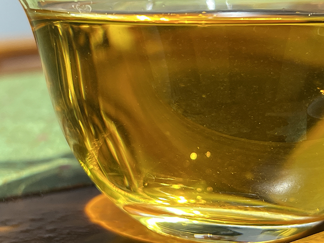 图为私藏茶2018年挑采昔归古树普洱茶