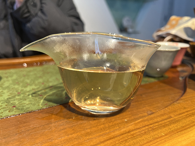 图为私藏红印2016年薄荷塘古树青饼