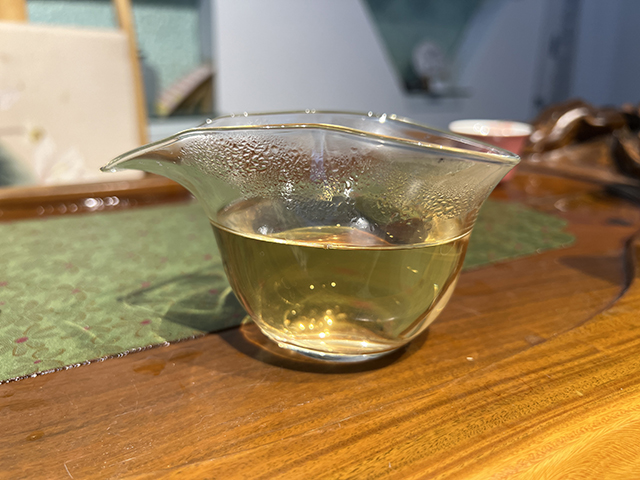 图为私藏红印2016年薄荷塘古树青饼