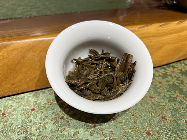 图为私藏红印2016年薄荷塘古树青饼