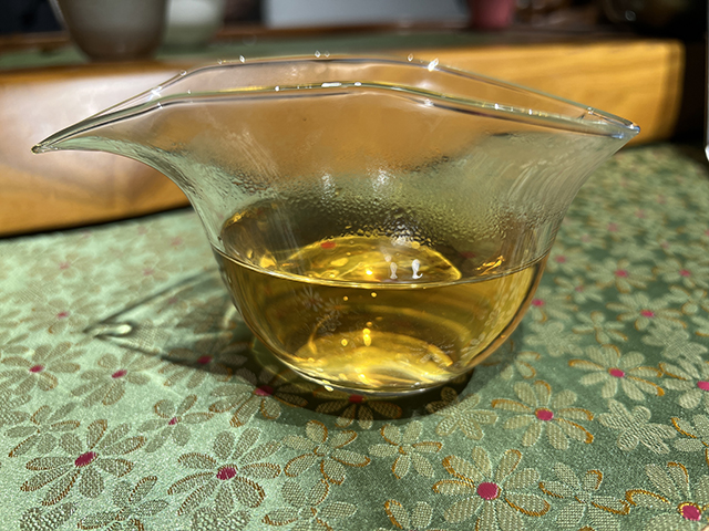 图为私藏红印2016年薄荷塘古树青饼