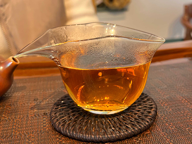 图为1998年大字绿印青饼