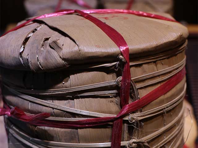 图为1998年大字绿印青饼