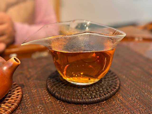 图为昆明茶厂90年代3917青沱