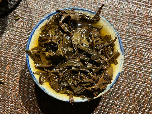 图为2003年313批7542傣文青饼