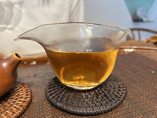 图为2003年309批7542青饼