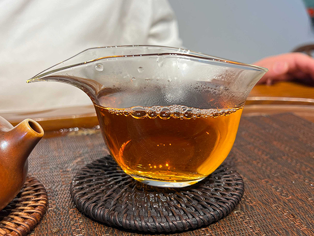 图为2003年309批7542青饼