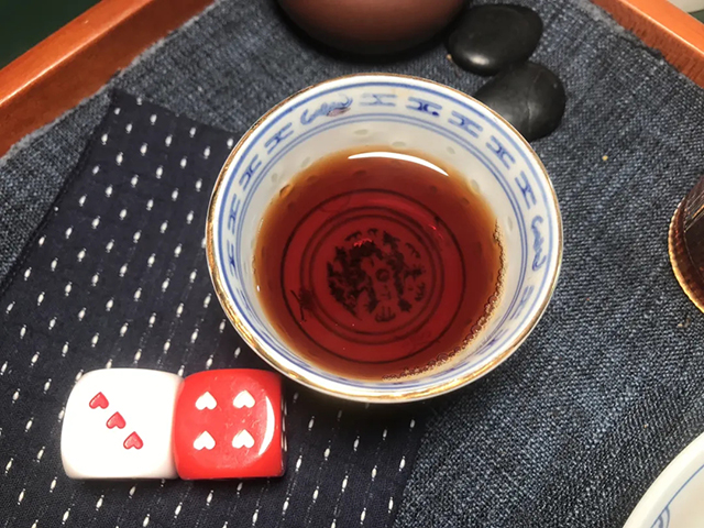 图为今大福2020年德福熟饼普洱茶品质特点