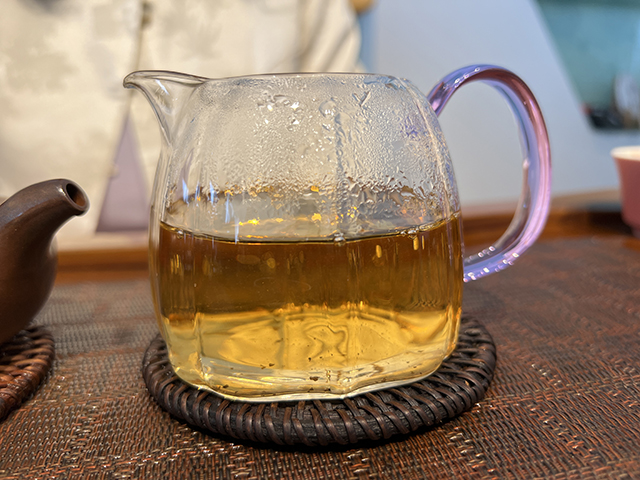 图为1999年蓝印青饼鬼蓝印鬼脸班章