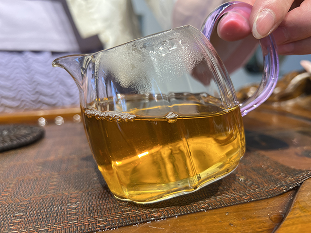 图为1999年蓝印青饼鬼蓝印鬼脸班章