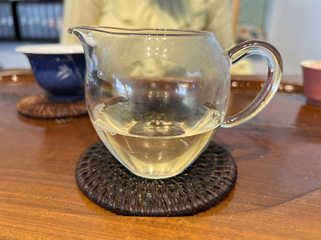 图为2026年勐海雷达山单株挑采古树散料