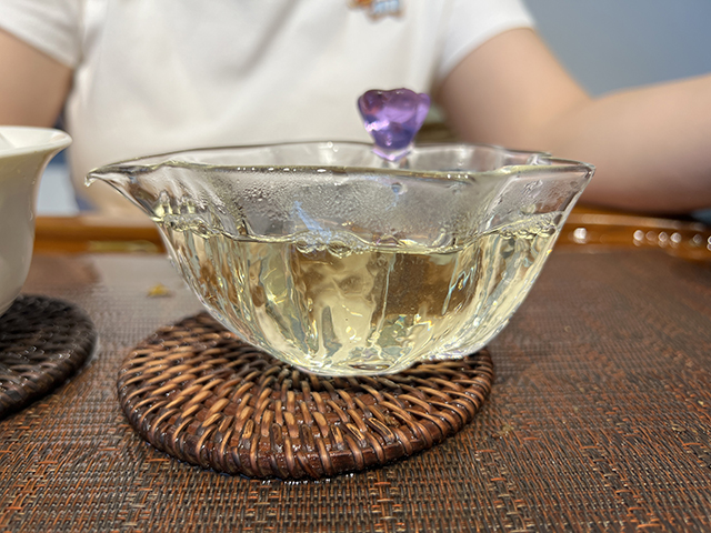 图为2026年宁洱摆尾箐二号古树茶样