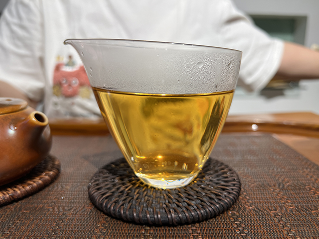 图为2000年苹果绿青饼