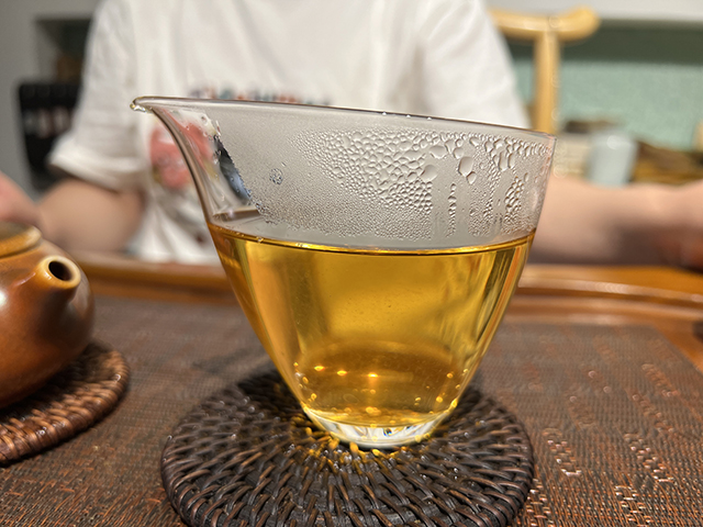 图为2000年苹果绿青饼