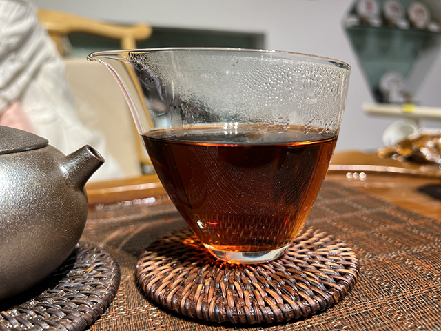 图为昆明仓2003年宫廷熟茶散料