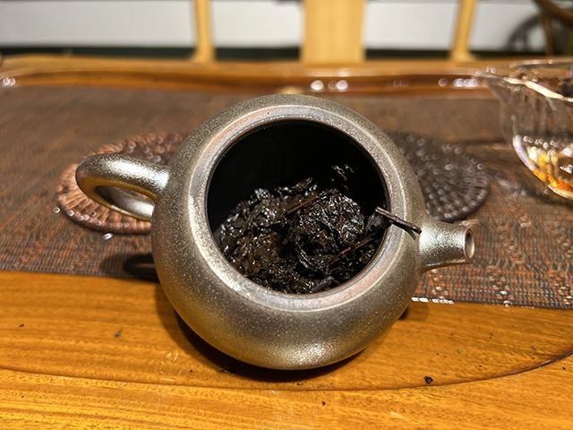 图为1998年黄印熟茶