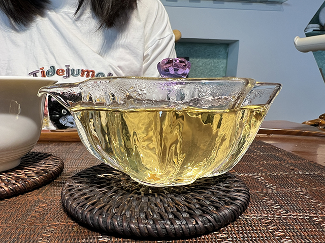 图为私藏红印2018年薄荷塘古树茶