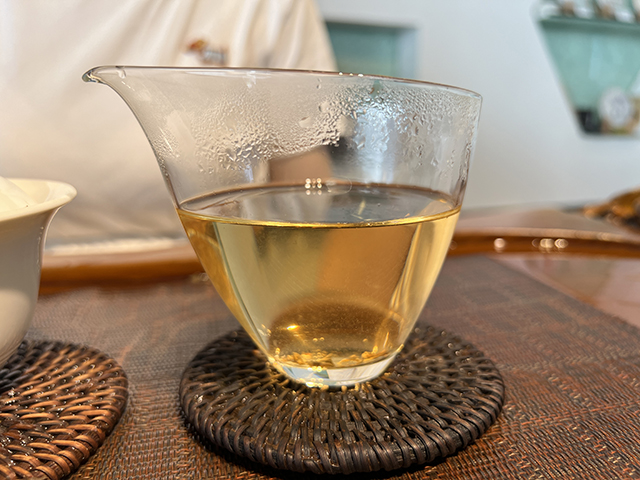 图为私藏红印2017年薄荷塘古树茶