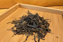 2025年白沙坡古树茶散料品鉴实录：好原料还需好工艺成全