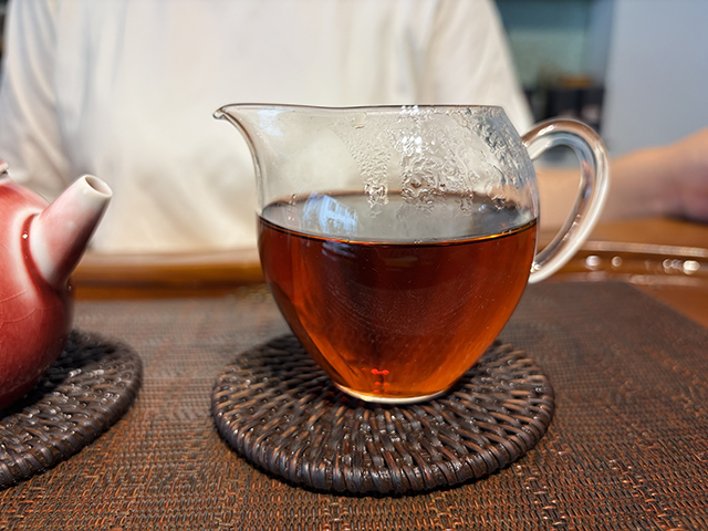 图为私藏茶1999年磨菇沱熟沱