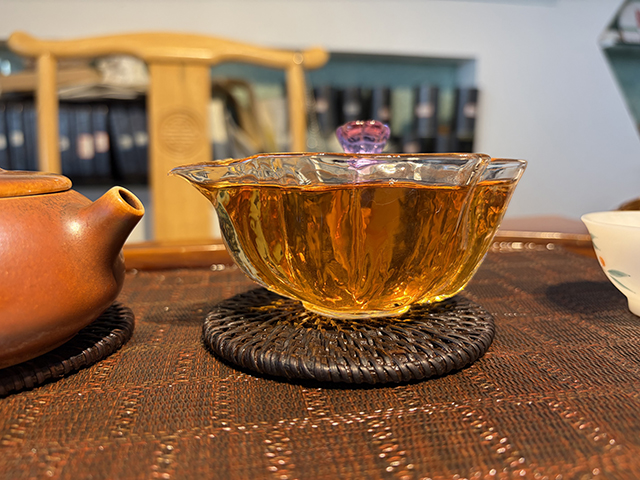 图为2002年班章散块