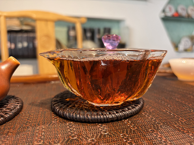 图为昆明茶厂90年代3917青沱
